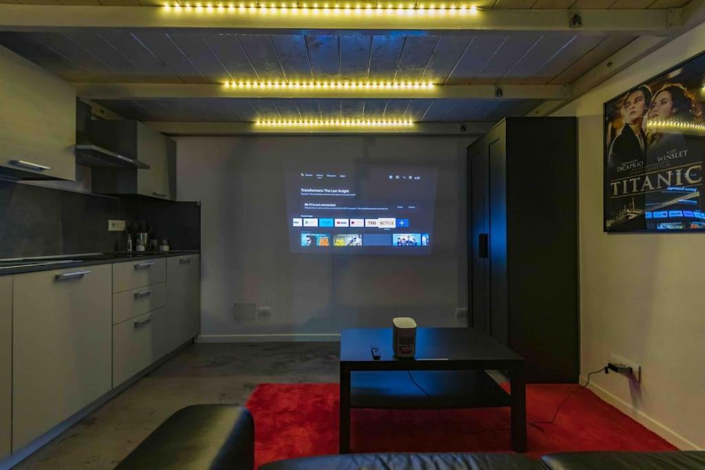 דירות Hollywood Housein The Heart Of טורינו מראה חיצוני תמונה